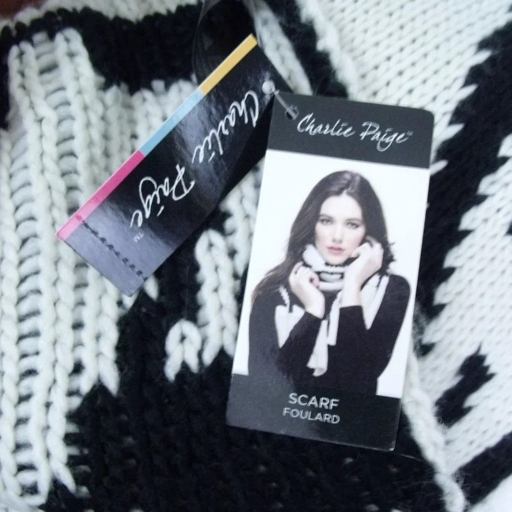 Charlie Paige Houndstooth Scarf